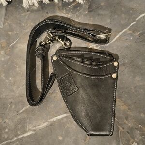 NWOT Kasho Four Shear Leather Holster Bag